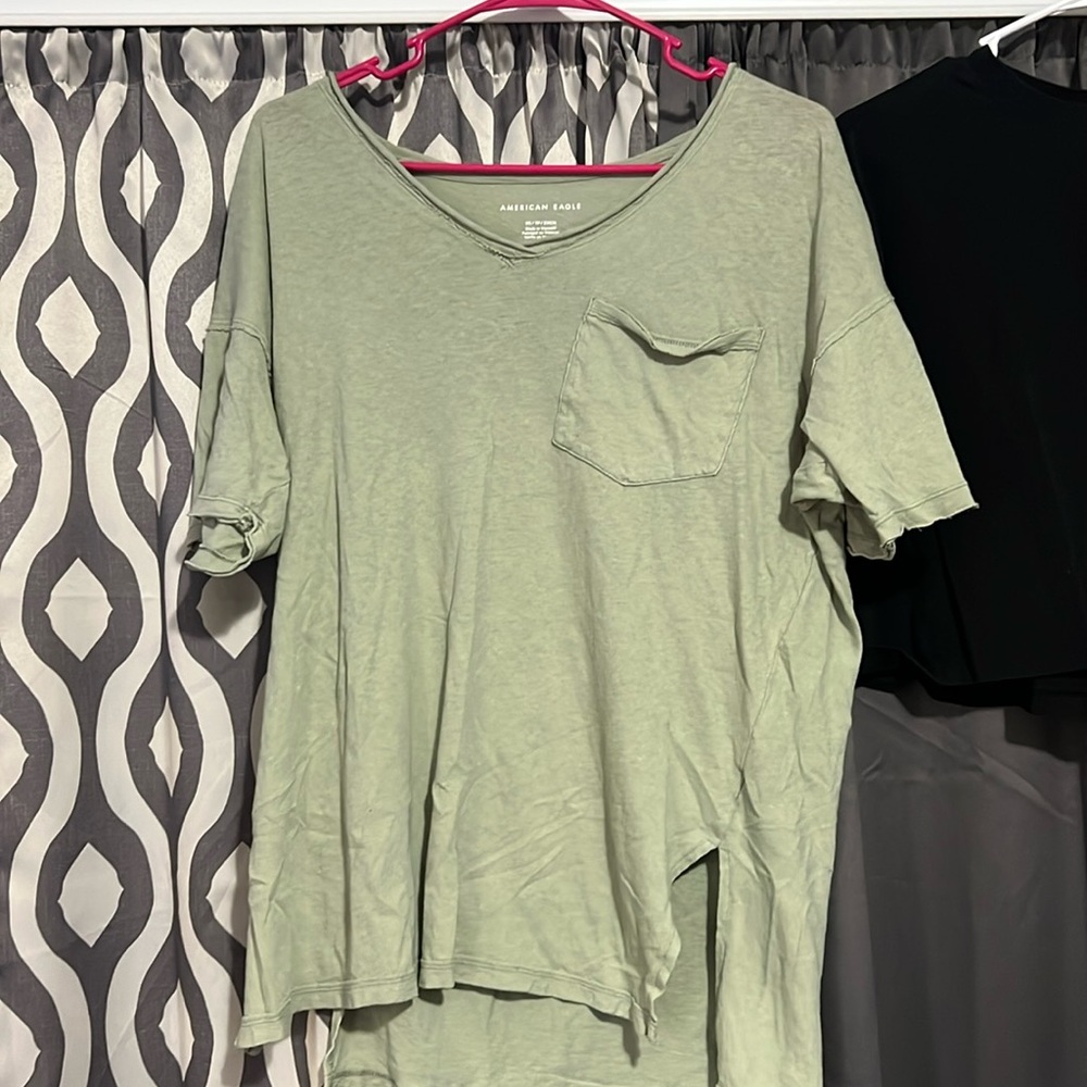 American Eagle Tshirt
